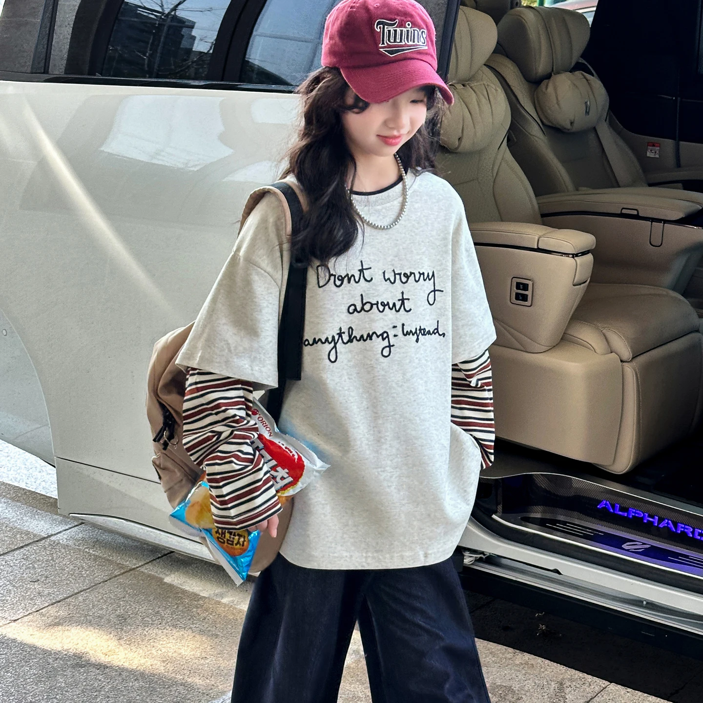 Girls' long sleeved T-shirt spring clothes children's fake two-piece base shirt girls' super good-looking Korean style top t