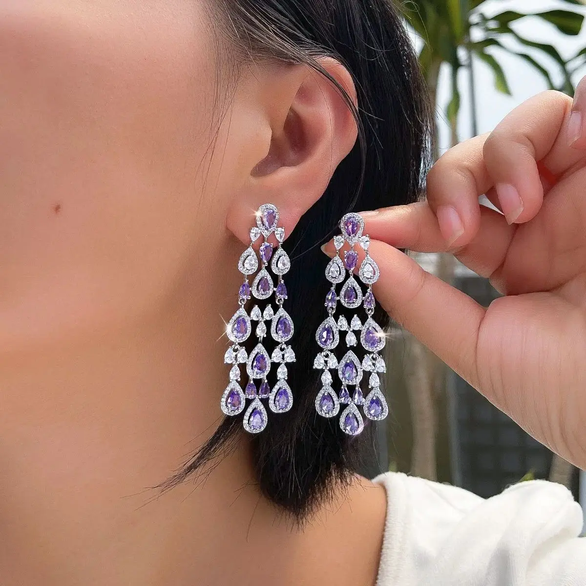 Pera Fashion - Pendientes de borla larga con circonita morada estilo clásico, diseño de gota de agua, para novias, boda, compromiso, regalo de joyería DE033