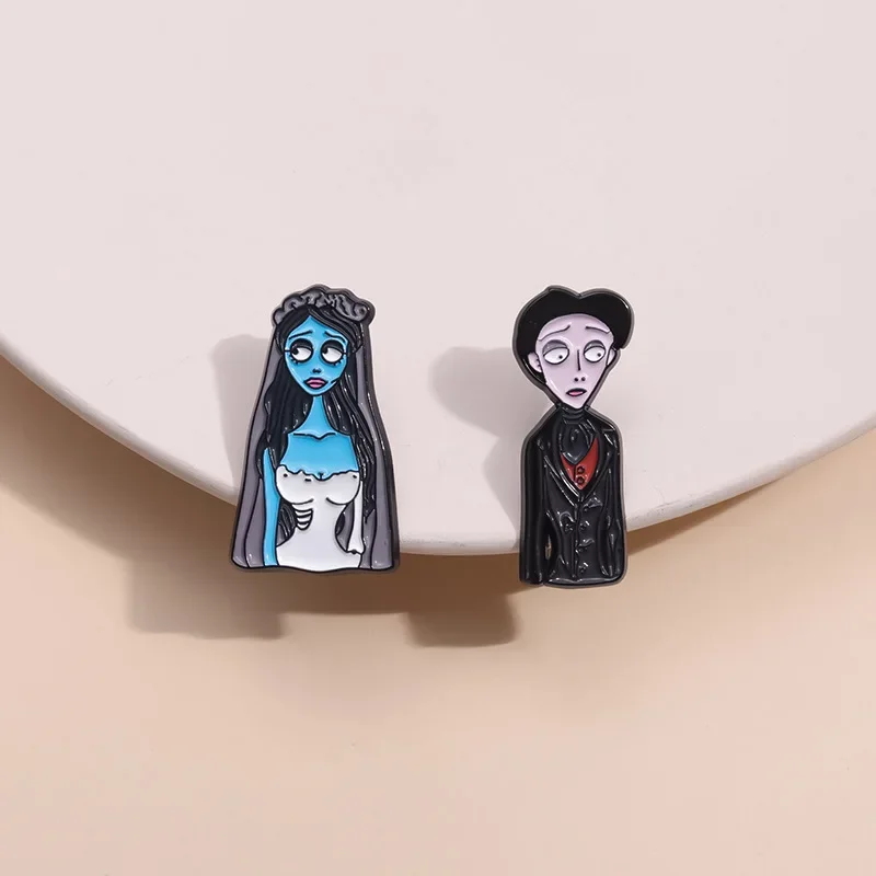 Cartoon Pins Brooch Horror Bride and Groom Clothing Accessories Halloween Gifts for Lover Metal Label Badges