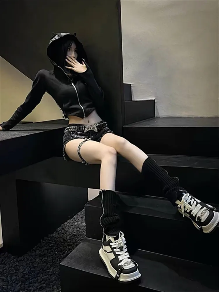 Women Black Goth Denim Shorts Vintage Y2k Streetwear Harajuku Print Mini Jeans Shorts Punk Cowboy Short Pants 2000s Clothes