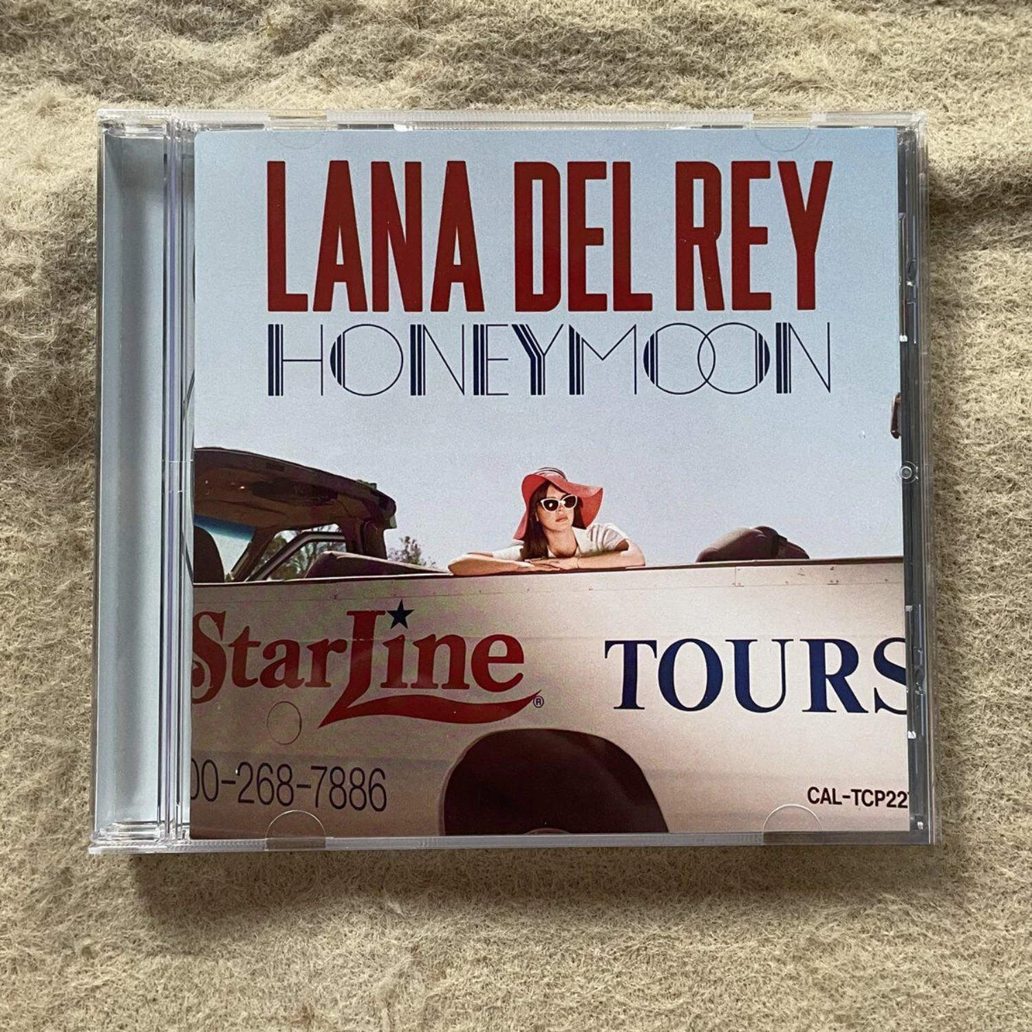 

Rare Sealed Lana Del Rey Honeymoon Dream Pop Indie Pop Audio CD Clear Digital Sound Collectible for Fans Home Art Decor