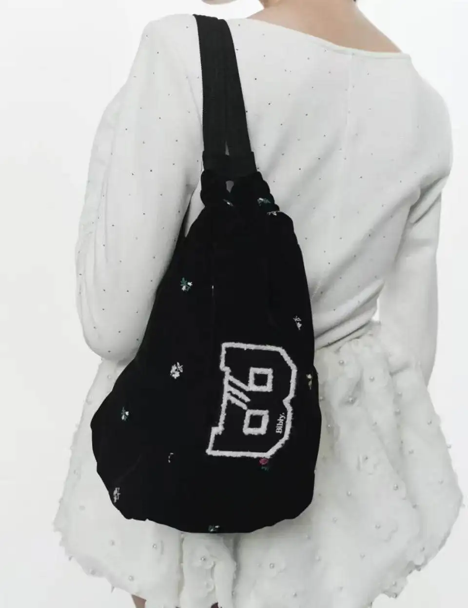 

Japanese Embroidery Daily Commuting Versatile Backpack Black Cute Small Lightweight Shoulder Bag for Women