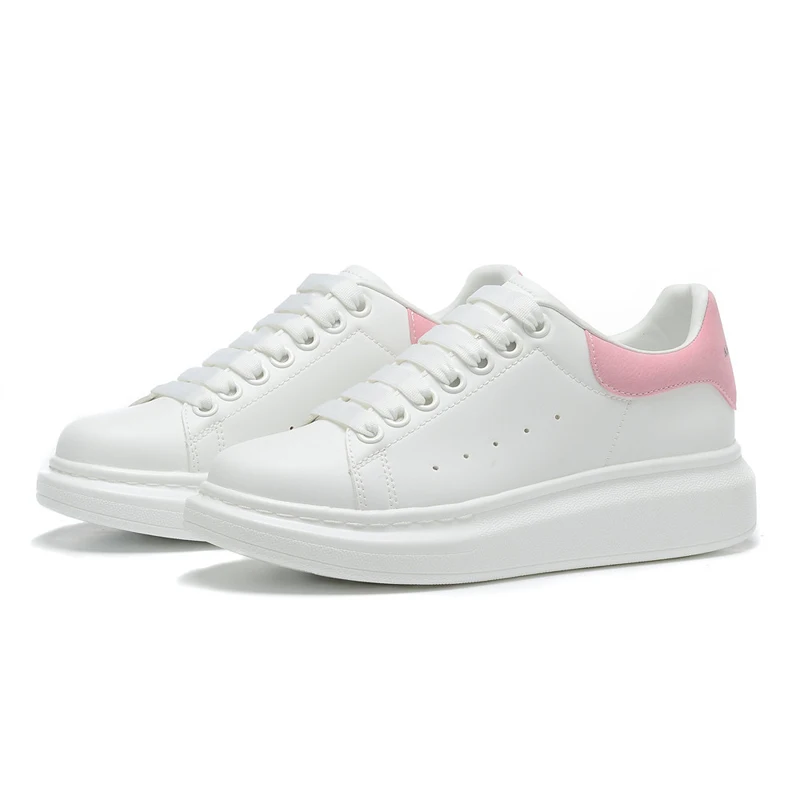 Stylish Comfort: Bestselling Versatile Fashionable Sneakers with Soft-Soled Casual Sports Shoes