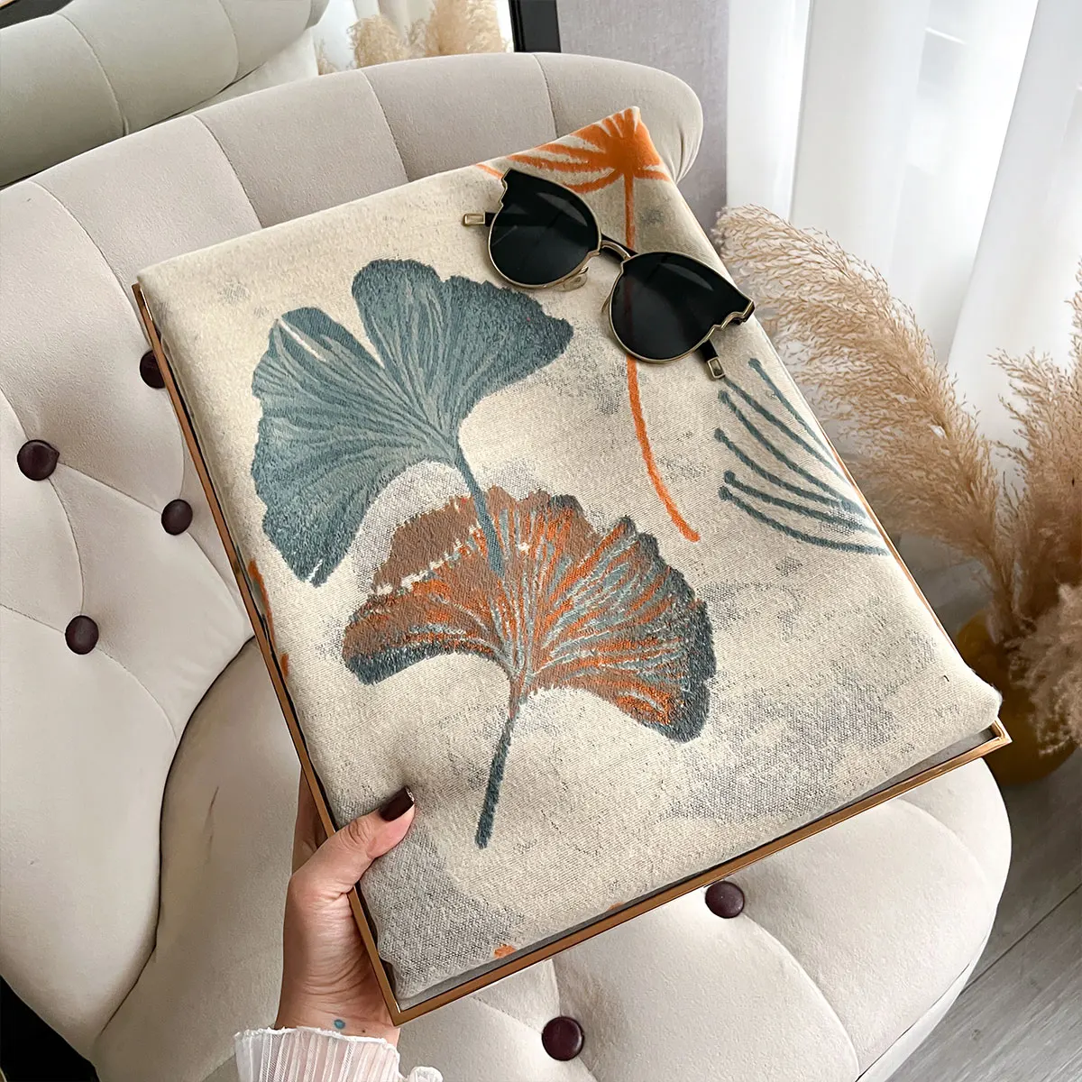 2025 جديد شتاء دافئ شال كشمير موضة ورقة وشاح المرأة منديل الباشمينا رئيس الأوشحة التفاف الإناث المعطف Echarpe باندانا