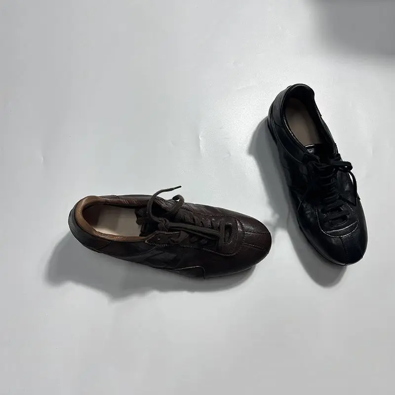 

Retro Design Men's Sneakers Classic Plain-Toe Outdoor Hiking Lightweight Casual Sports oes Comfortable Commuting oes