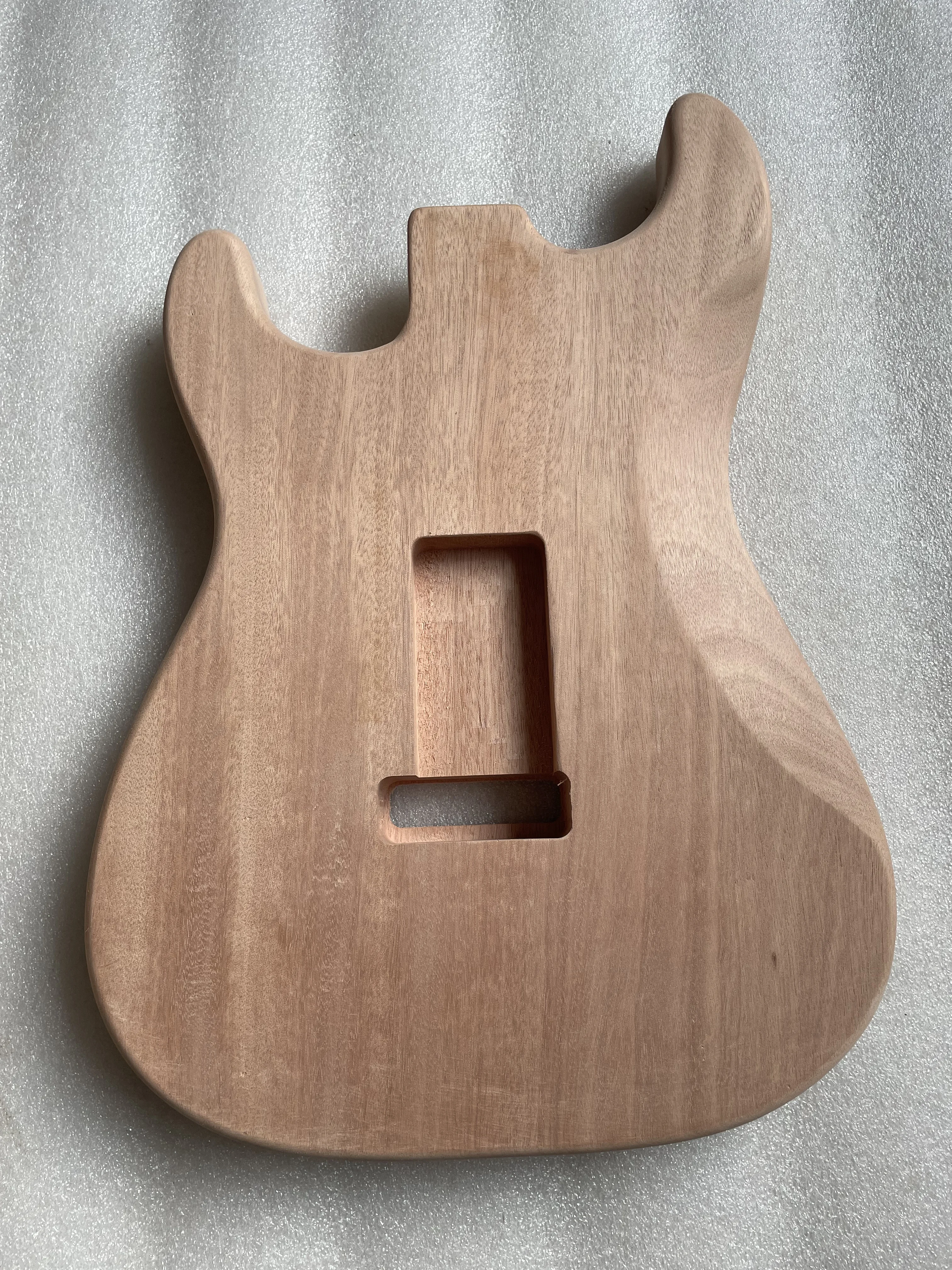 Unfinished Mahogany Wood Guitar Body, Flame Maple Veneer, Blank Guitar Barrel, DIY Part Accessories, 1 Piece Solid Wood