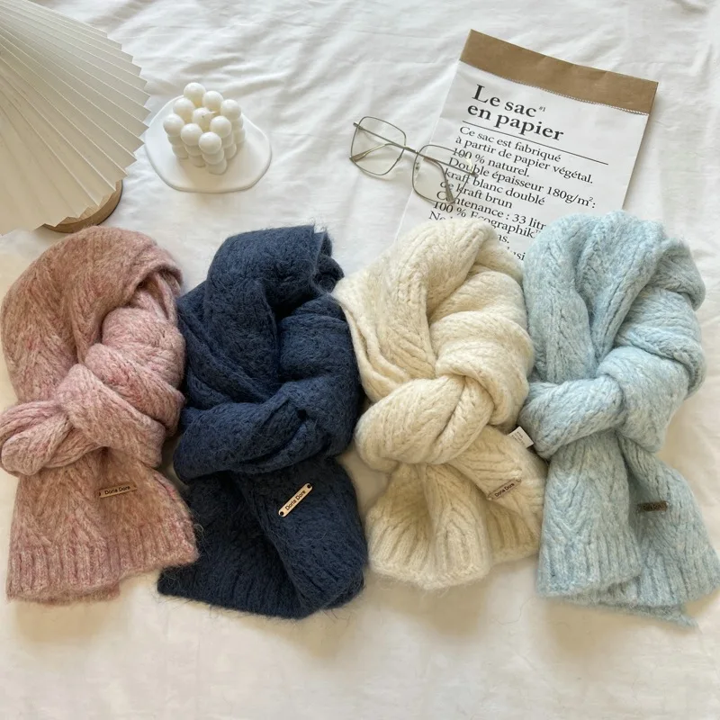 2024 Winter New Wool Scarf High Sense Female Winter New Knitted Thickened Warm Soft Glutinous Alpaca Scarf