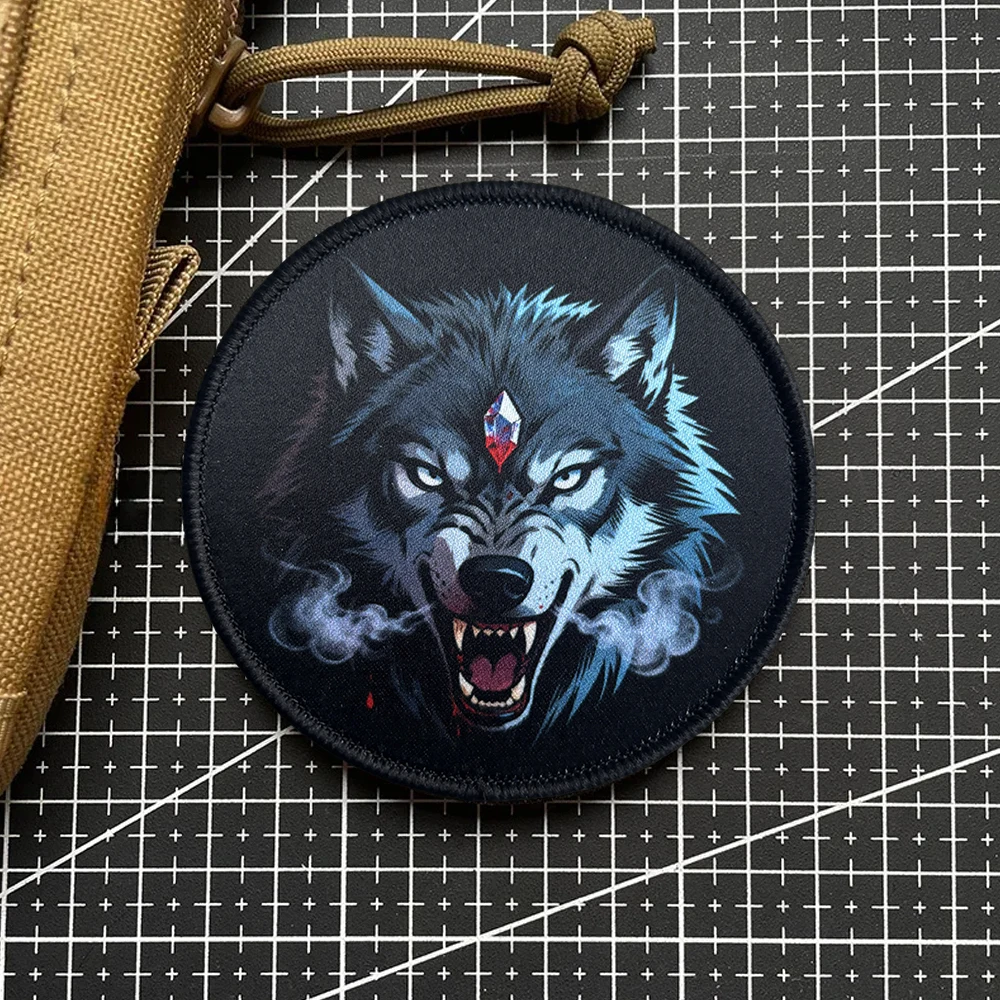 Parche táctico cabeza de lobo con gancho y bucle para mochila - imagen 2