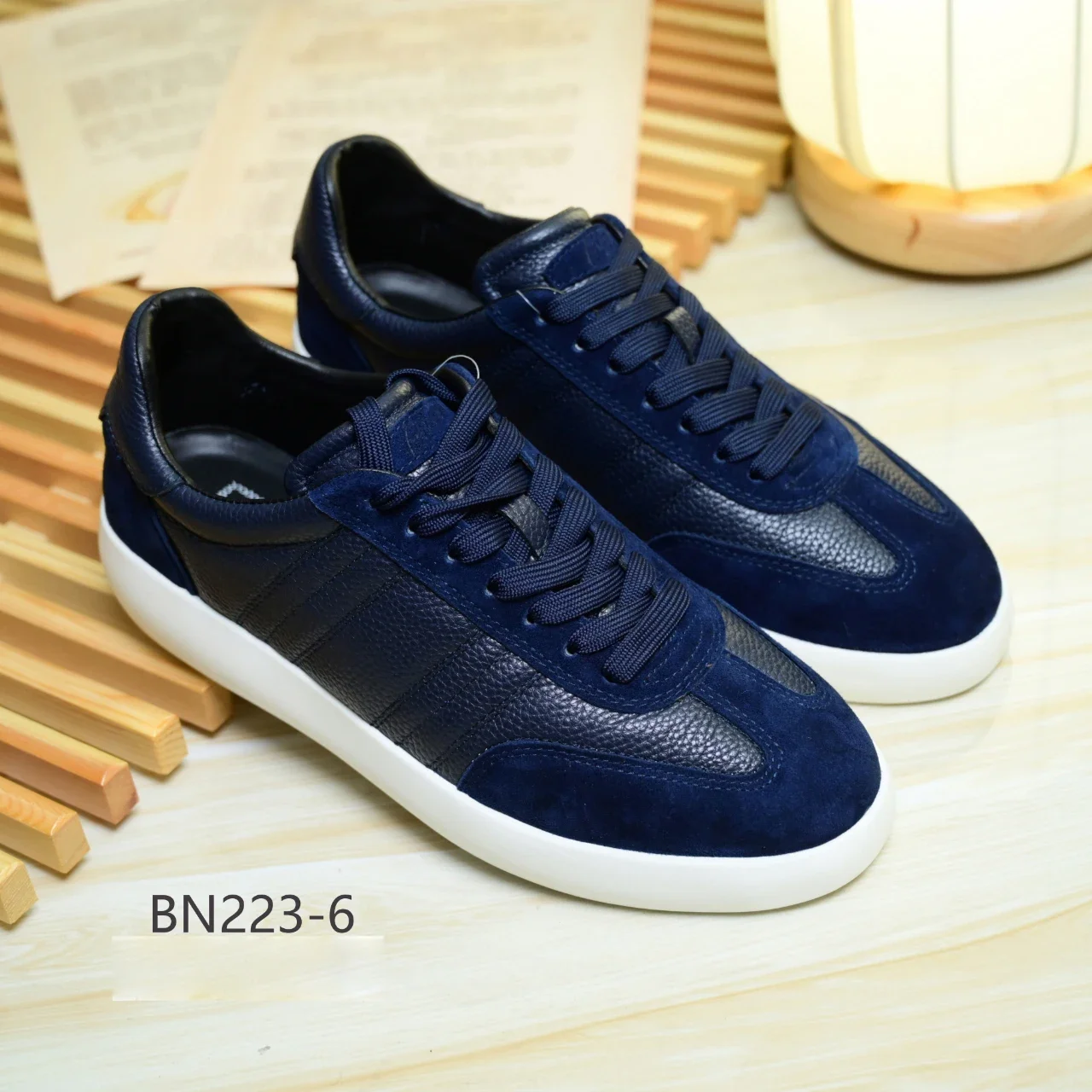 7 أحذية DIKU بقرة 2025 موضة جديدة رياضية غير رسمية قابلة للتنفس جودة عالية مريحة للرجال أوروبية كبيرة الحجم 39-45 #4