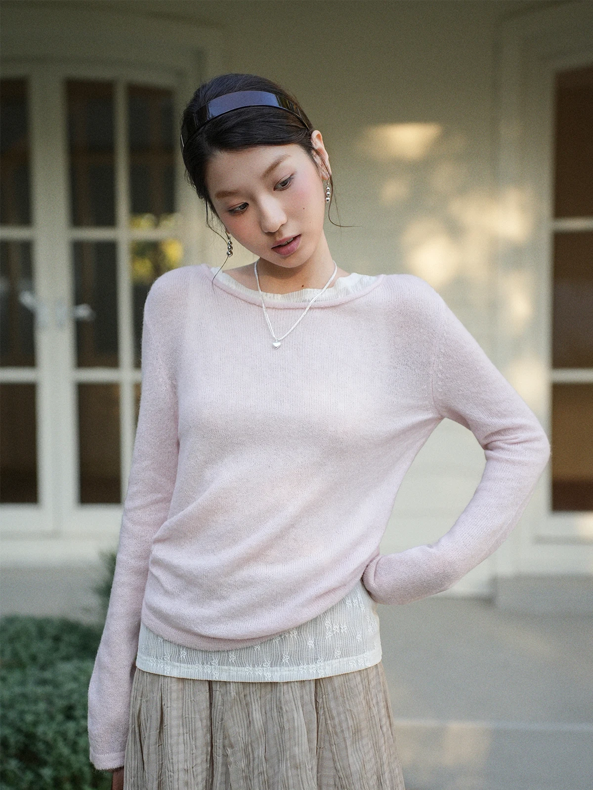 

Elegant Hepburn Style Alpaca Wool Lace Vest Botanique Knitted Long Sleeve round Neck Casual Fit Women's Fashion Spring Wear