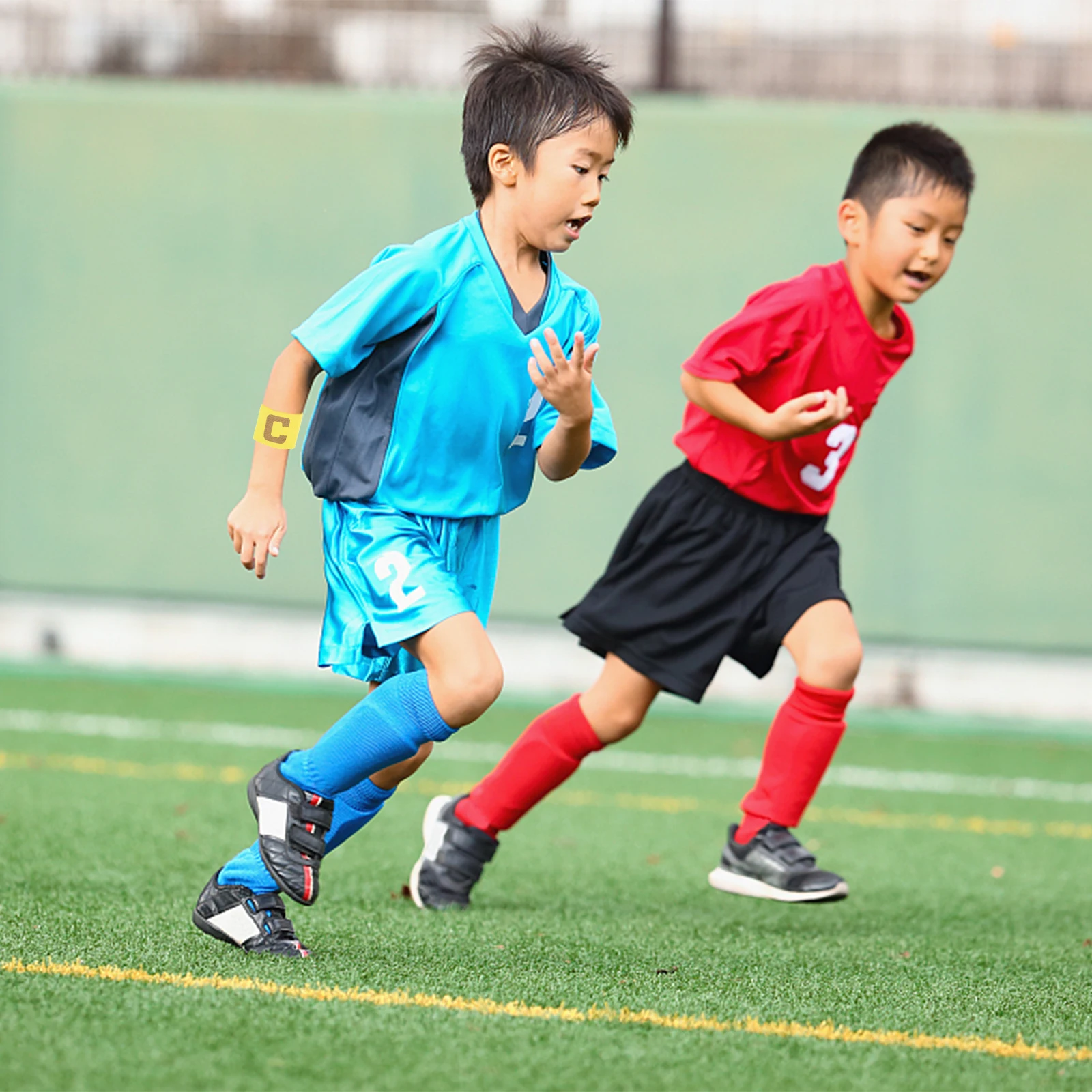 

4 Pcs Football Captain Armband Premium Nylon Durable Anti Drop Design Soccer Sports Arm Sign Team Leader Child Adult