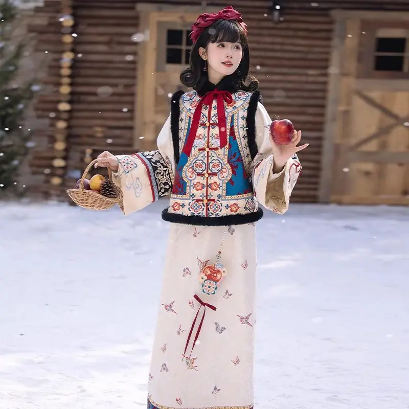 Traje de palacio de la industria pesada japonesa, chaleco superior, sensación de restauración, Cheongsam, traje de palacio de Año Nuevo, novedad de 2024