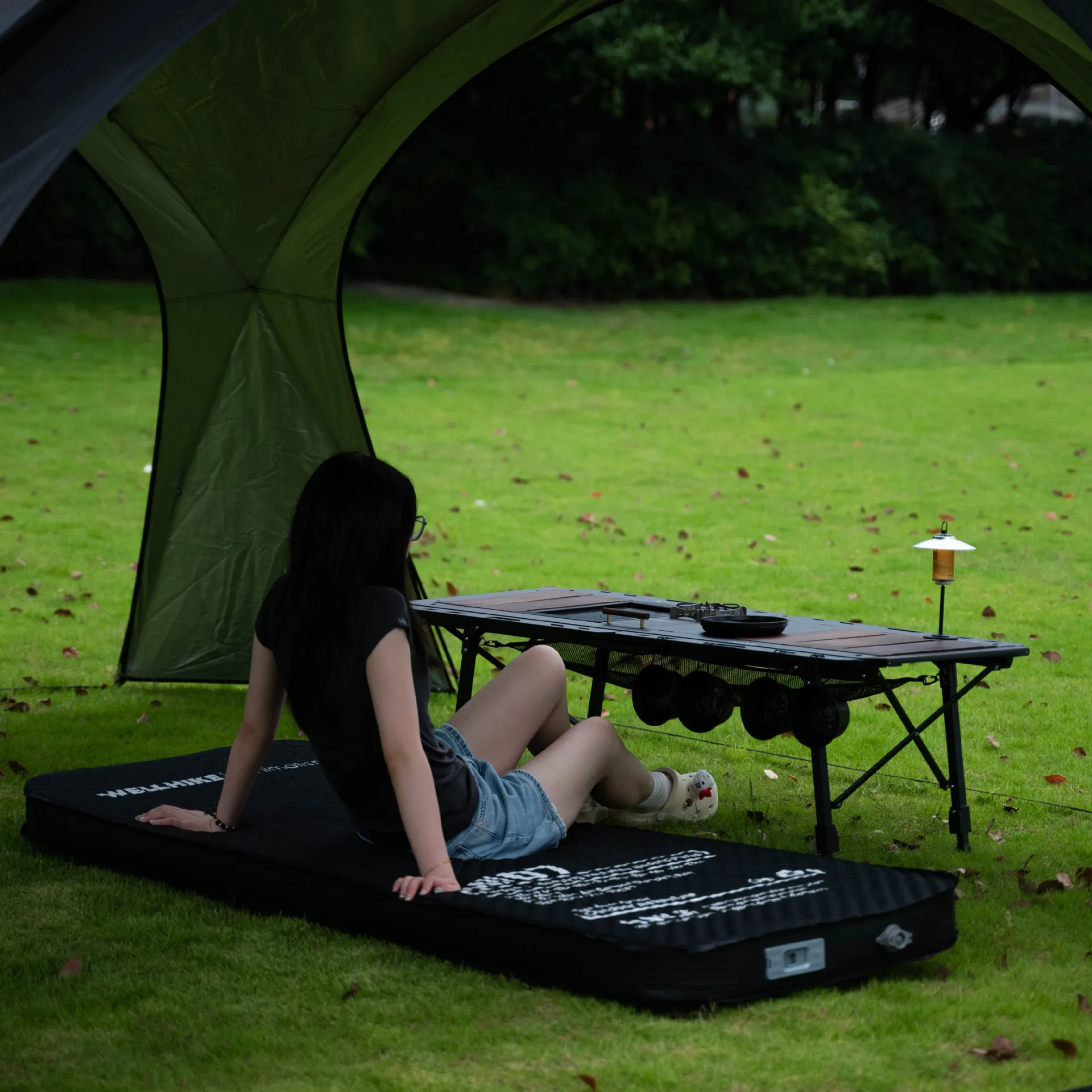 Inflatable Sleeping Pad, WELLHIKE Outdoor Anti-Moisture Slow Rebound Sponge Mat, Portable Single Bed for Camping Hiking