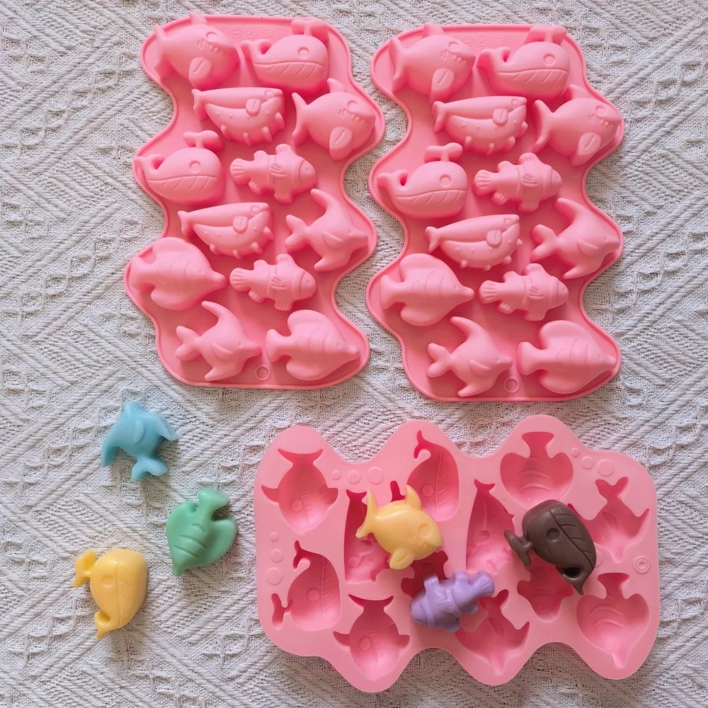 1 قطعة 12 تجويف 6 نماذج، قوالب سيليكون صغيرة على شكل سمكة، تستخدم للشوكولاتة والحلويات والبسكويت وقوالب خبز غير لاصقة ذاتية الصنع