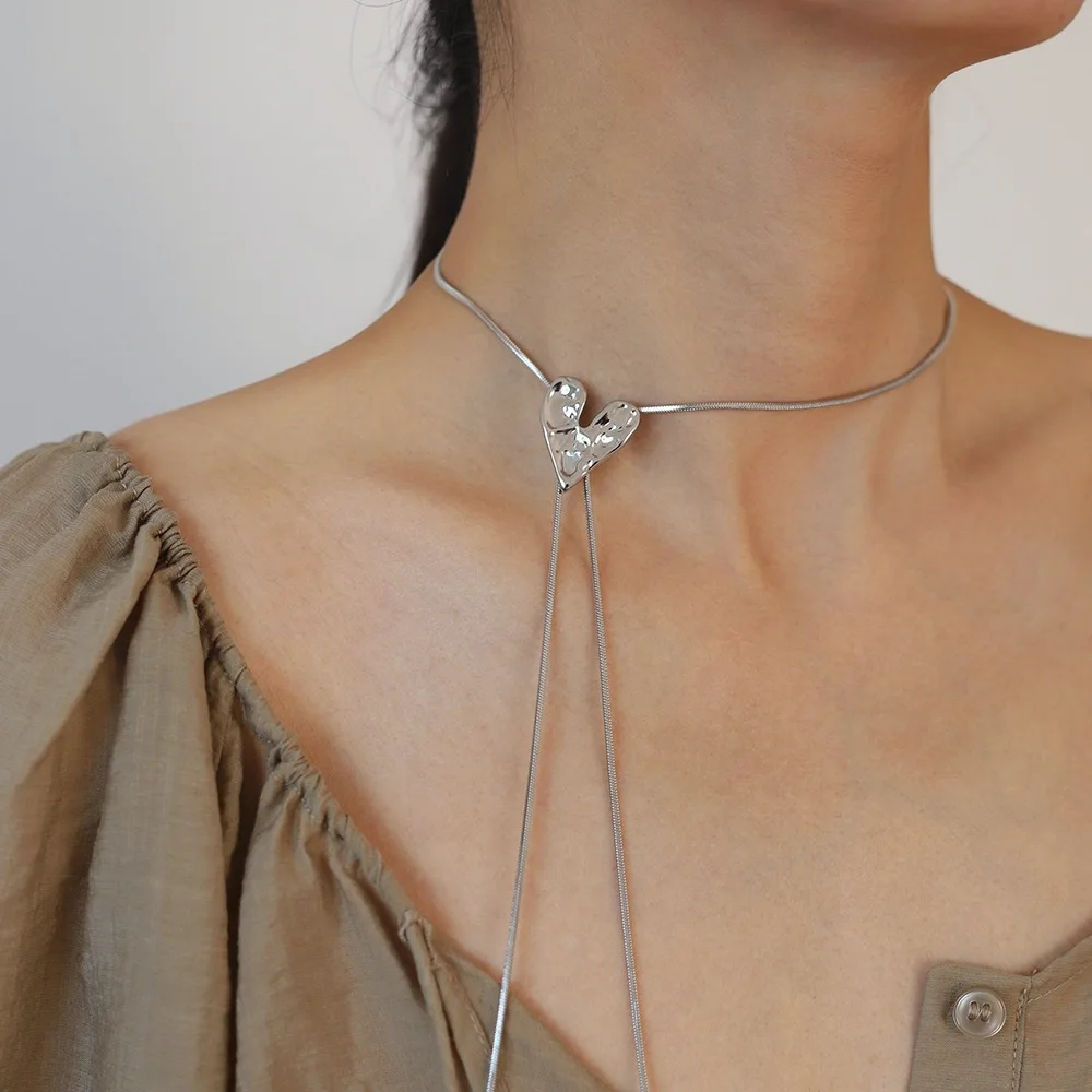 Liquid Metal Irregular Silver Color Love Heart Tassels Necklace for Women New Trendy Personalized Clavicle Chain Charm Jewerly