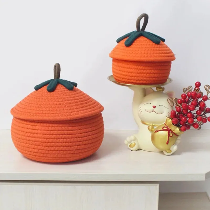 Halloween knitted pumpkin basket with lid, pumpkin gift basket, multi-functional decorative candy basket for candies, snacks,