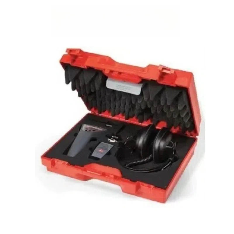 

Leak detector German airtightness testing