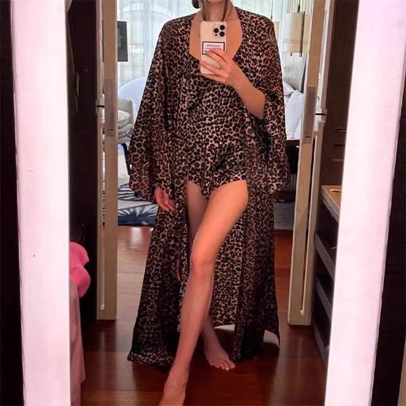 

Korean High End Luxury Leopard Print Nightgown Pajamas Women Spring Summer Loose Fitting Comfortable Loungewear Set Plus Size