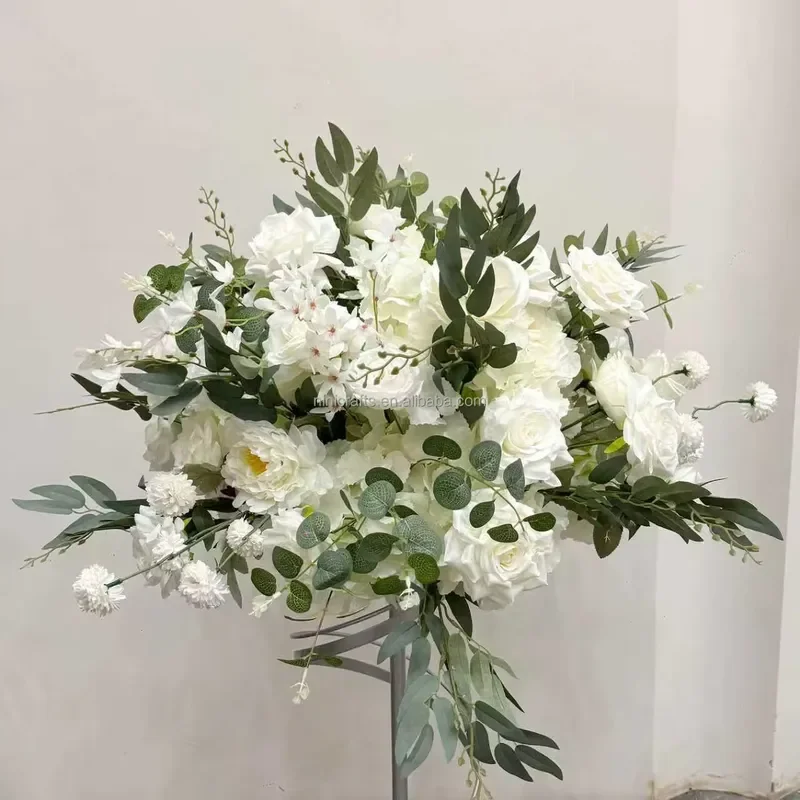 Hot Sale Modern White 3D Artificial Flower Ball for Wedding Party Event Table Decoration Environment-Friendly
