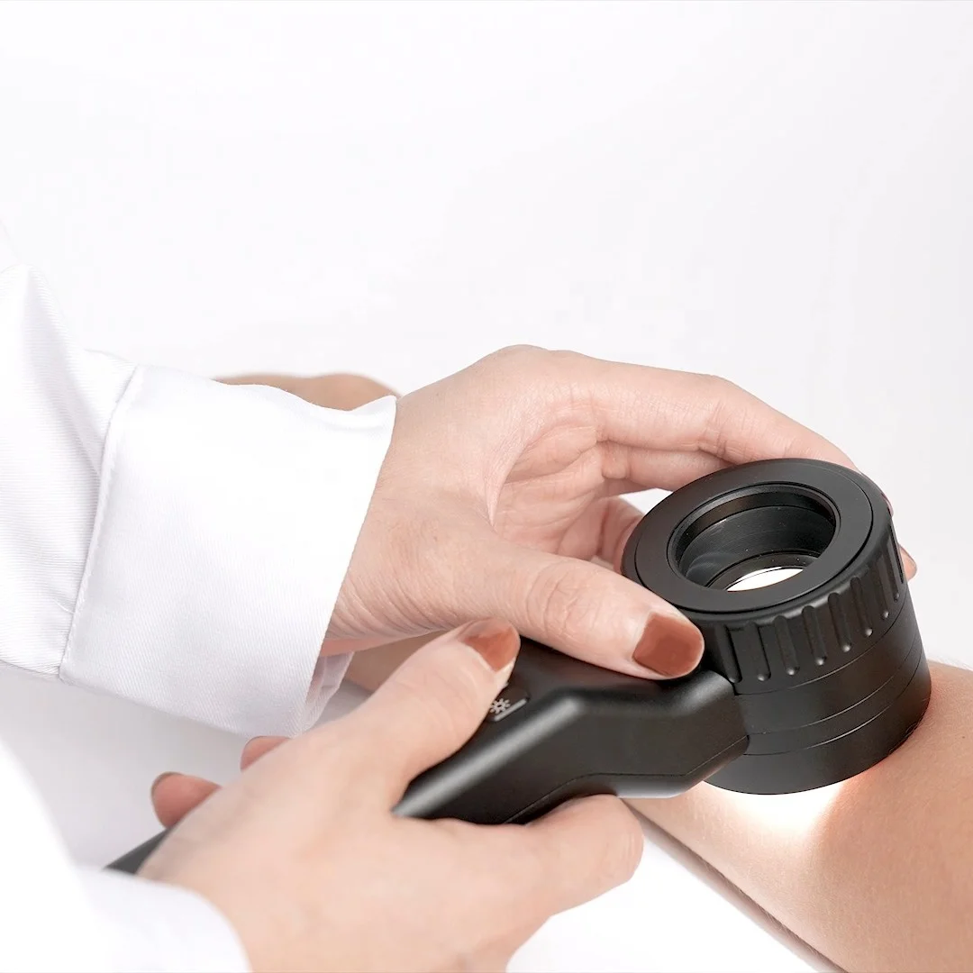 High Level Dermoscope IBOOLO DE-4100 10X Manual HD Polarized Nonpolarized Aluminum Optical Glass 4 Elements 3 Groups CE