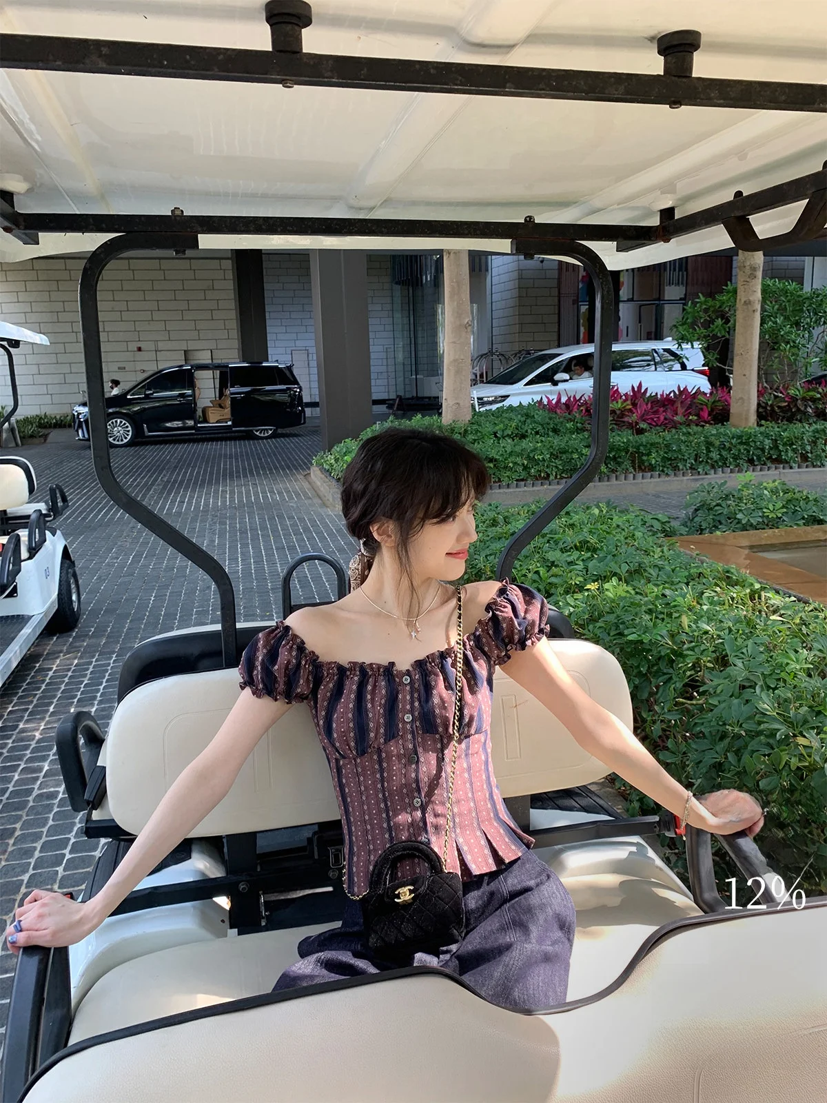 

Slimming Pure Cotton Midi Shirt with Pleated Short Design Two-Way Collar French Style Bubble Sleeve Square Collar Women's Top