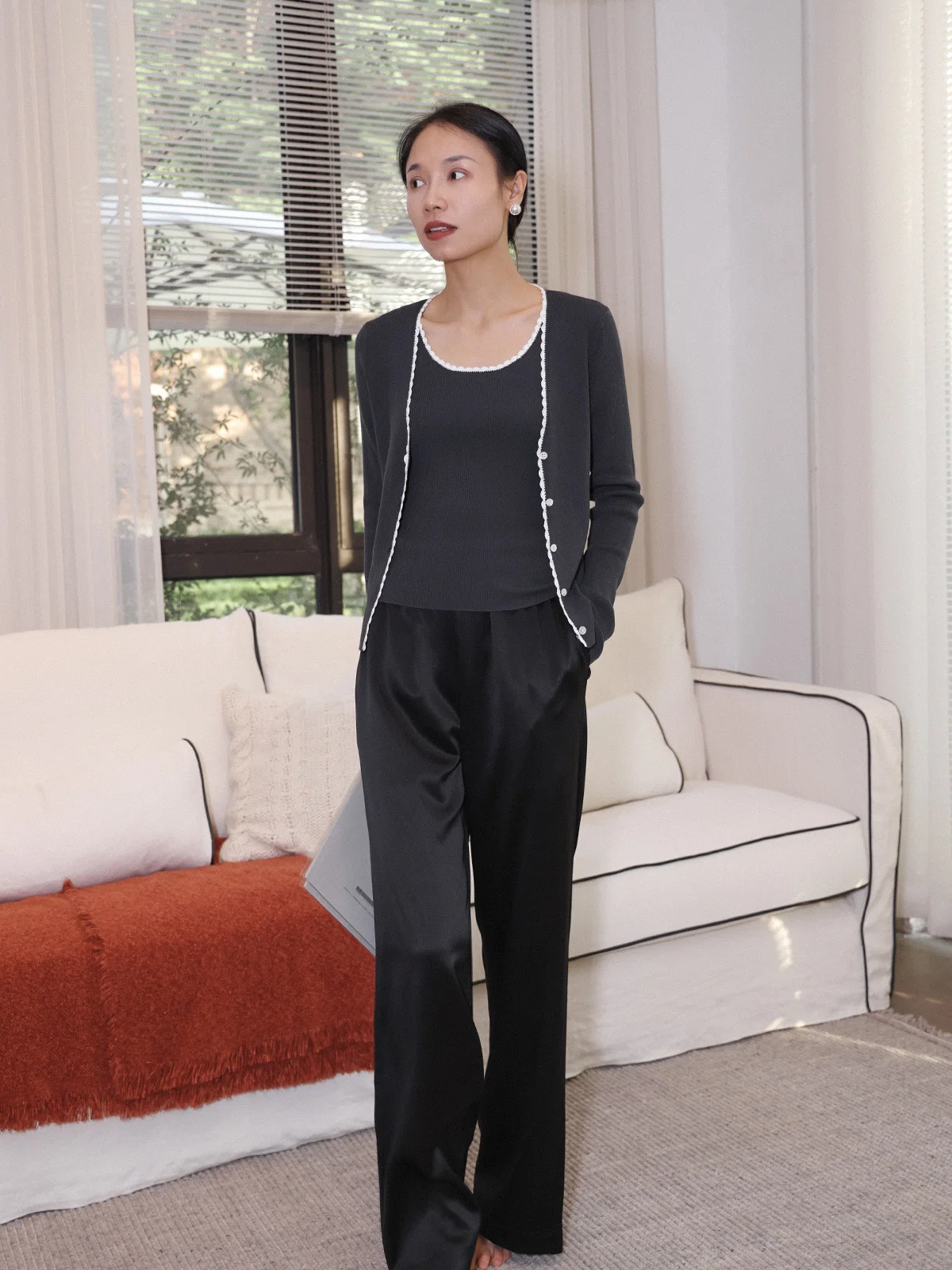 

Theease Comfortable Camere Knitted Cardigan And Vest Set Full Wool 45 Micron Yarn Women's Faion Set Casual Sle Autumn ...