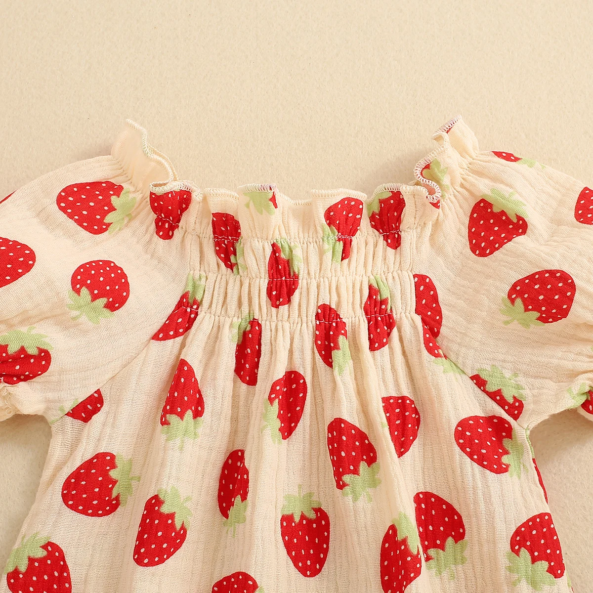 Summer baby girl and toddler cute strawberry print sweet triangle short-sleeved jumper