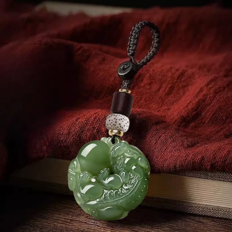 

Двусторонний брелок-амулет Пи Сю. Винтажный китайский талисман для защиты и удачи. Идеальный подарок для мужчин и женщин: автомобиль или брелок для ключей.