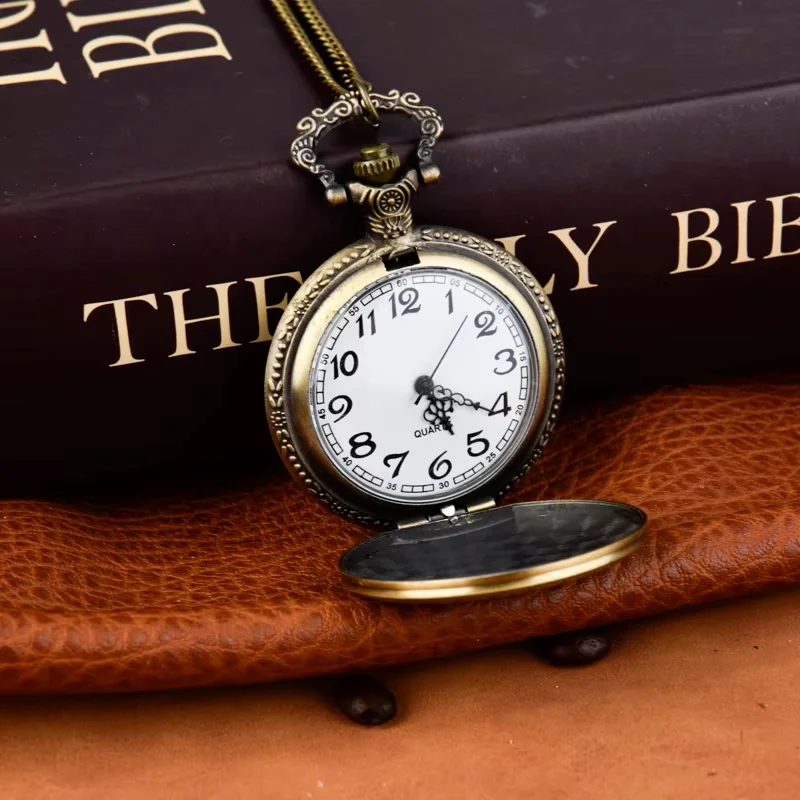 Quartz watch vintage large grass deer pocket watch alloy flip necklace pendant watch Deer pattern pocket watch