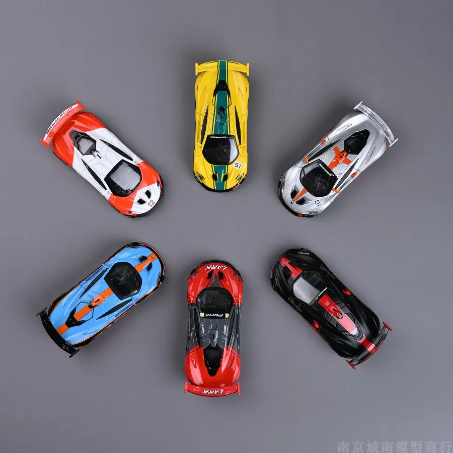 

CM Model 1/64 P1 GTR Model Cars Limited Edition Diecast Supercar Racing Car Gift for Boys Girls Display Case Collection