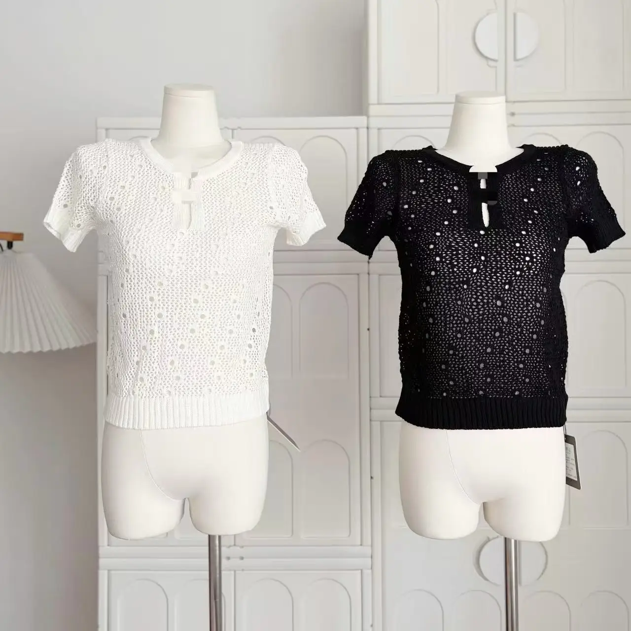 

Summer Women Old Money Crochet Crop Top French Vintage Hollow Out T-Shirt Short Sleeve Tees O-Neck Solid Color Elegant Trendy