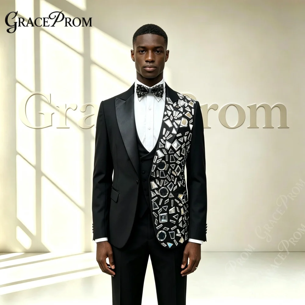 Stunning Crystal Men Suits 2027 3PCS Wedding Groom Sets Man Shawl Suit Set Banquet Prom Party Wear Geometric Rhinestone Tuxedo