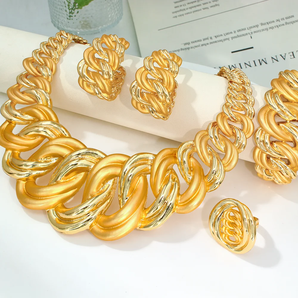 BESSYmei Dubai Big Chunky Twist Link Jewelry Set Two Tone Design African Women Bridal Wedding Statement Jewellery Set 2026 New view 4