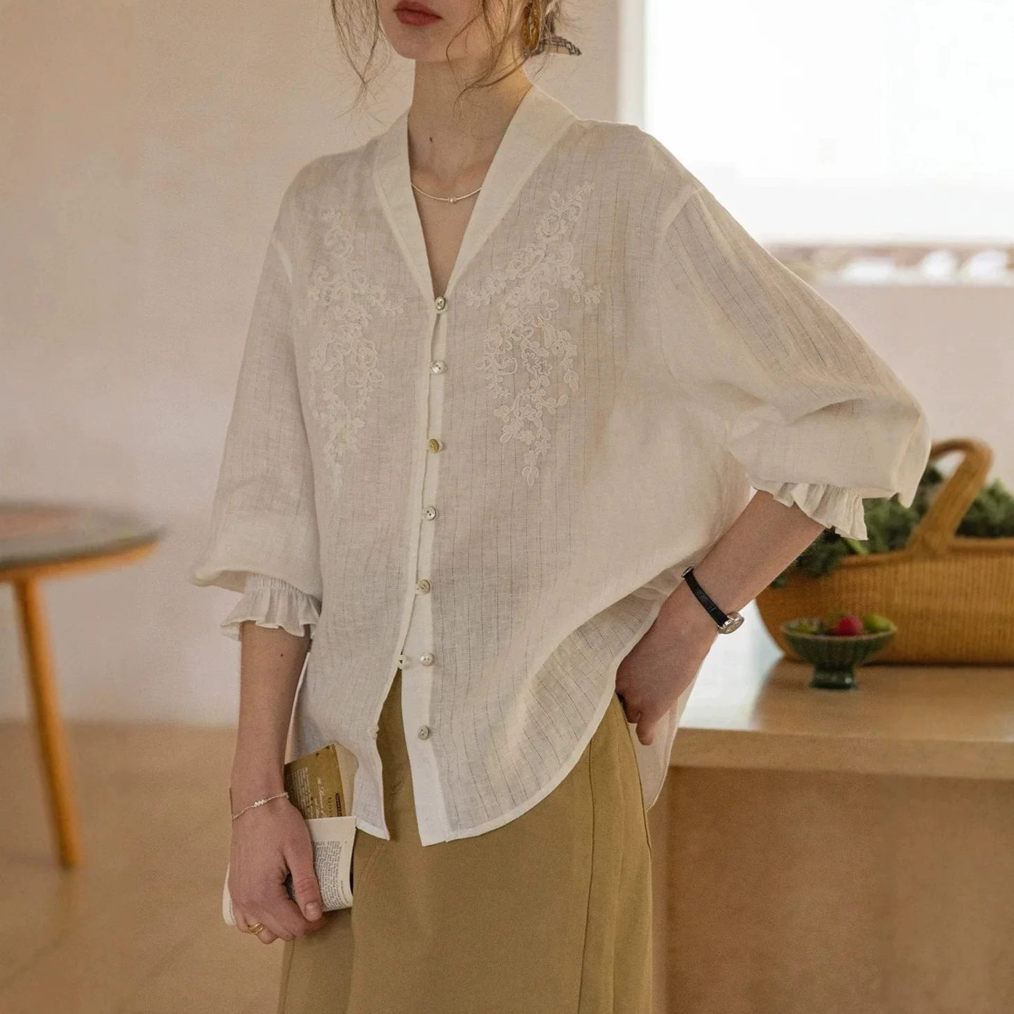 Elegant Linen Jacquard Texture V-neck Rope Embroidered Sleeve Shirt
