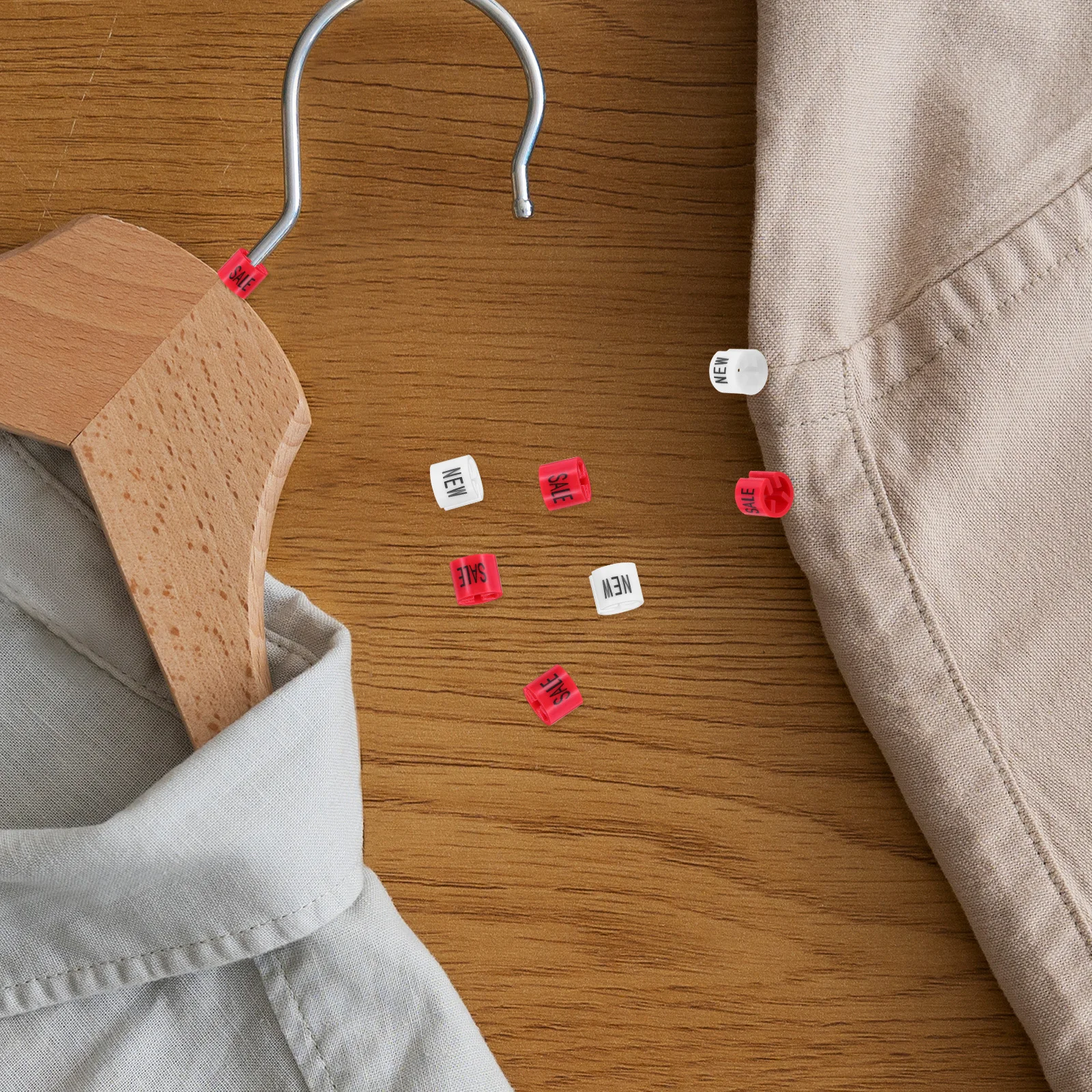 

100Pcs Clothing Hanger Size Clips Clear Plastic Circle Buckle Tags for Retail Store Rack Organization Garment Fasteners Hanging