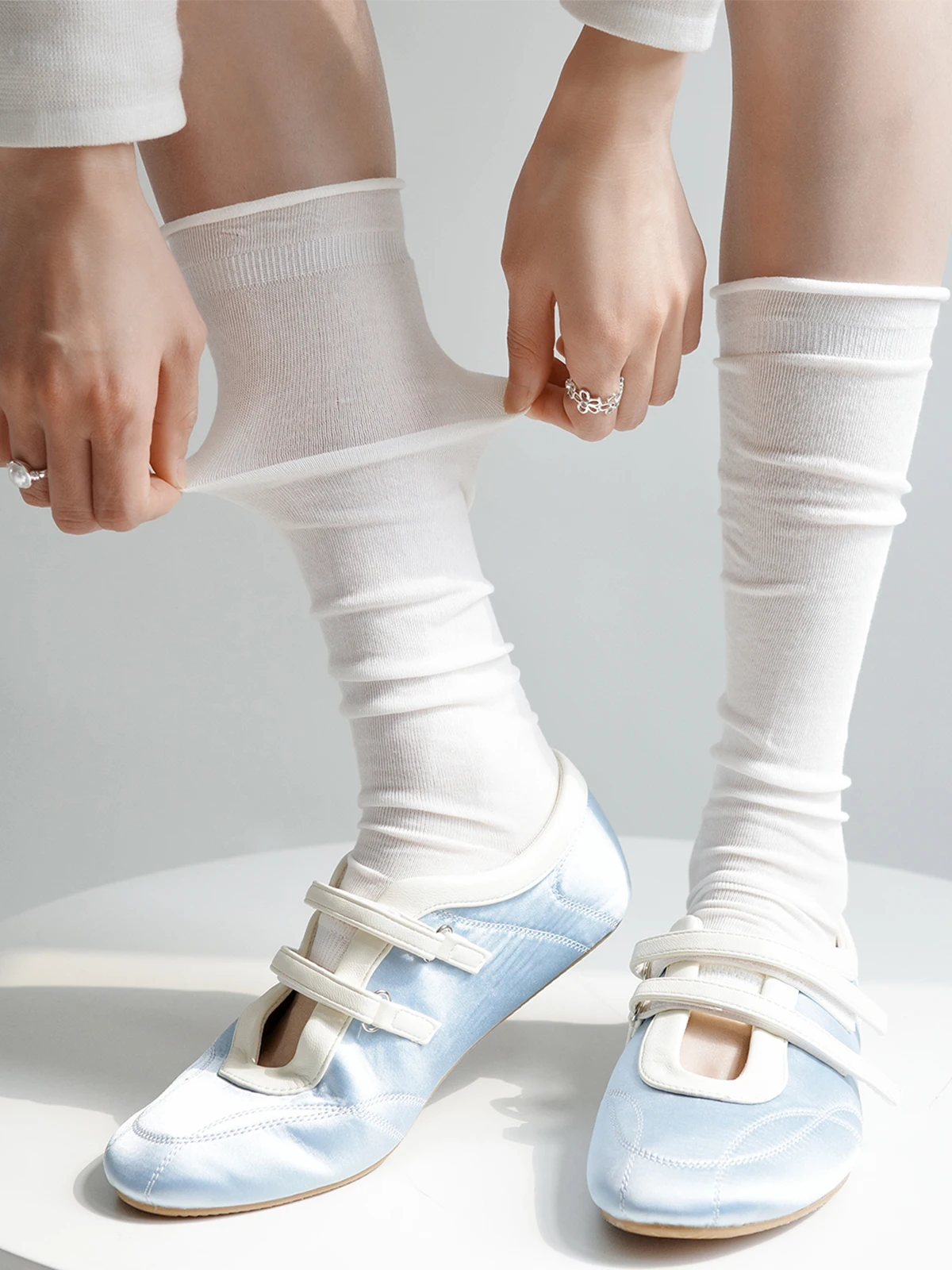 meias-finas-estilo-ballet-noturno-femininas-de-cano-medio-leggings-cinza-de-primavera-meias-brancas-felpudas-meias-casuais-para-sala-de-aula
