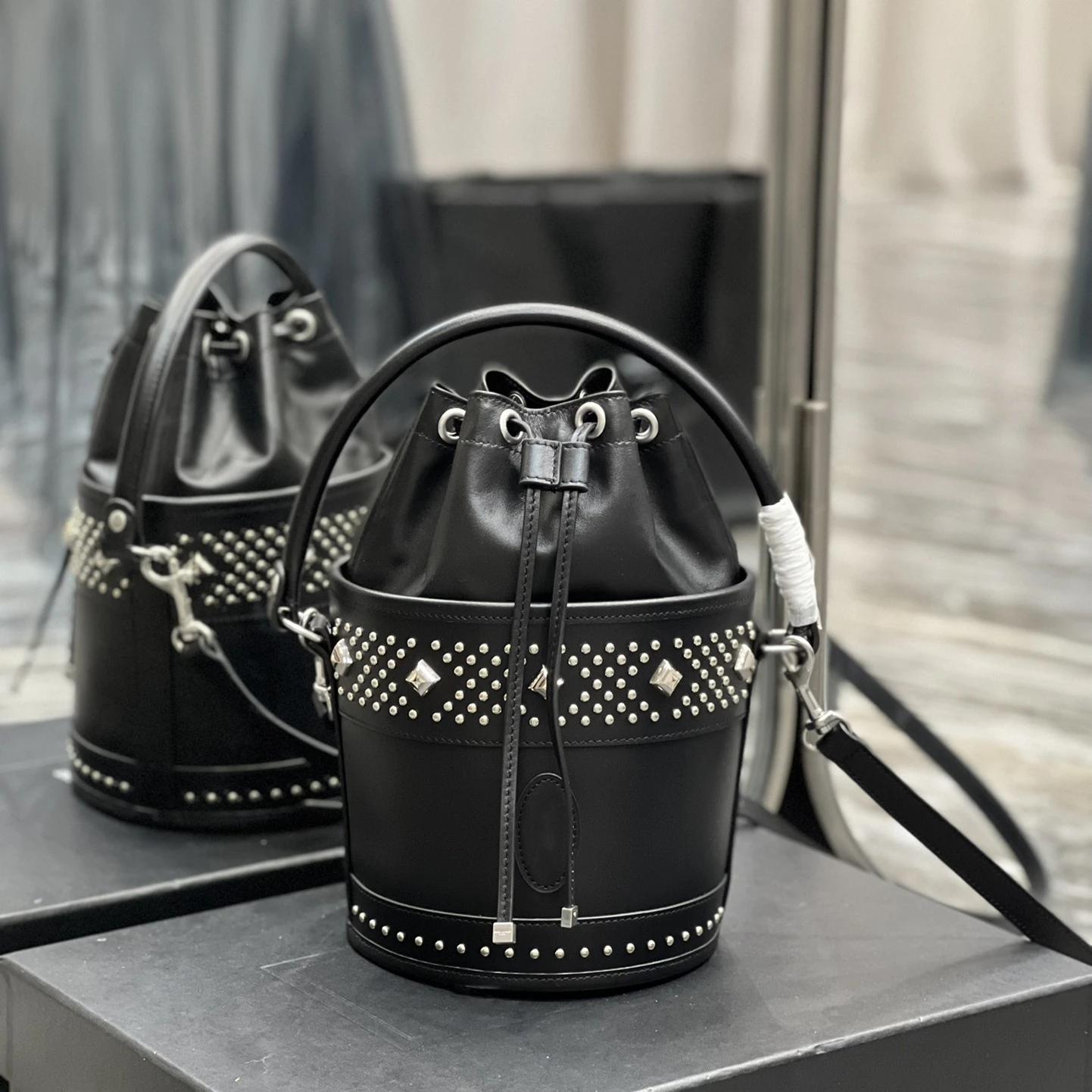 

2025 New Luxury Brand Bag Ladies Bucket Crossbody Bag Designer Bag Retro Travel Shoulder Bags Small Purse and Handbag For Women