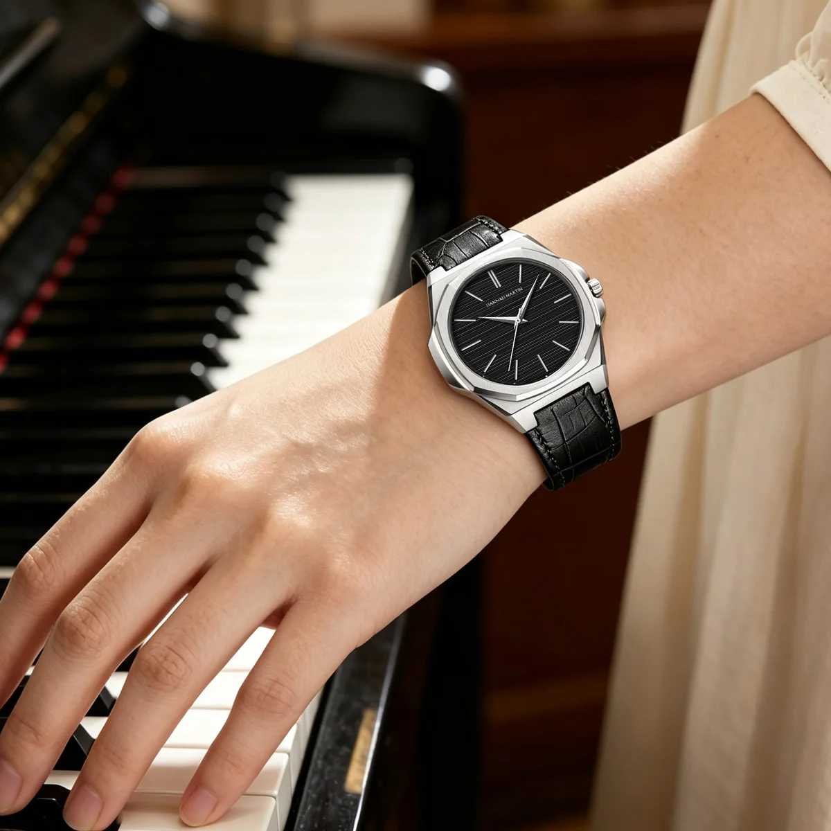 Women Gift Watch 40mm Dial Lightweight Case Leather&Stainless Steel Japanese Movement Waterproof Clock Hannah Martin 1 Set Watch view 6
