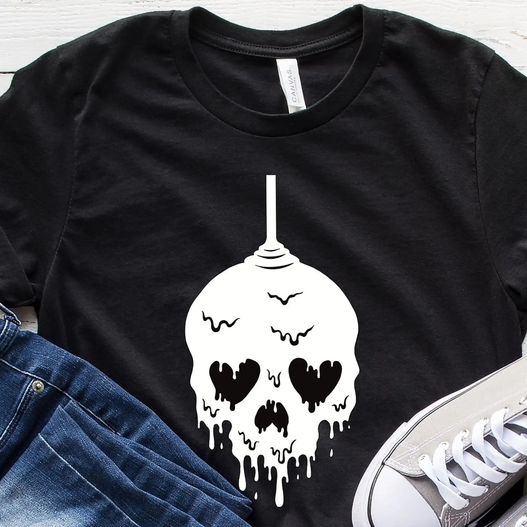 Skeleton Head Melting Hearts In Love Spooky Halloween Scary Skulls Gothic Grunge Beauty Vitality Mystical T Shirt Sweat