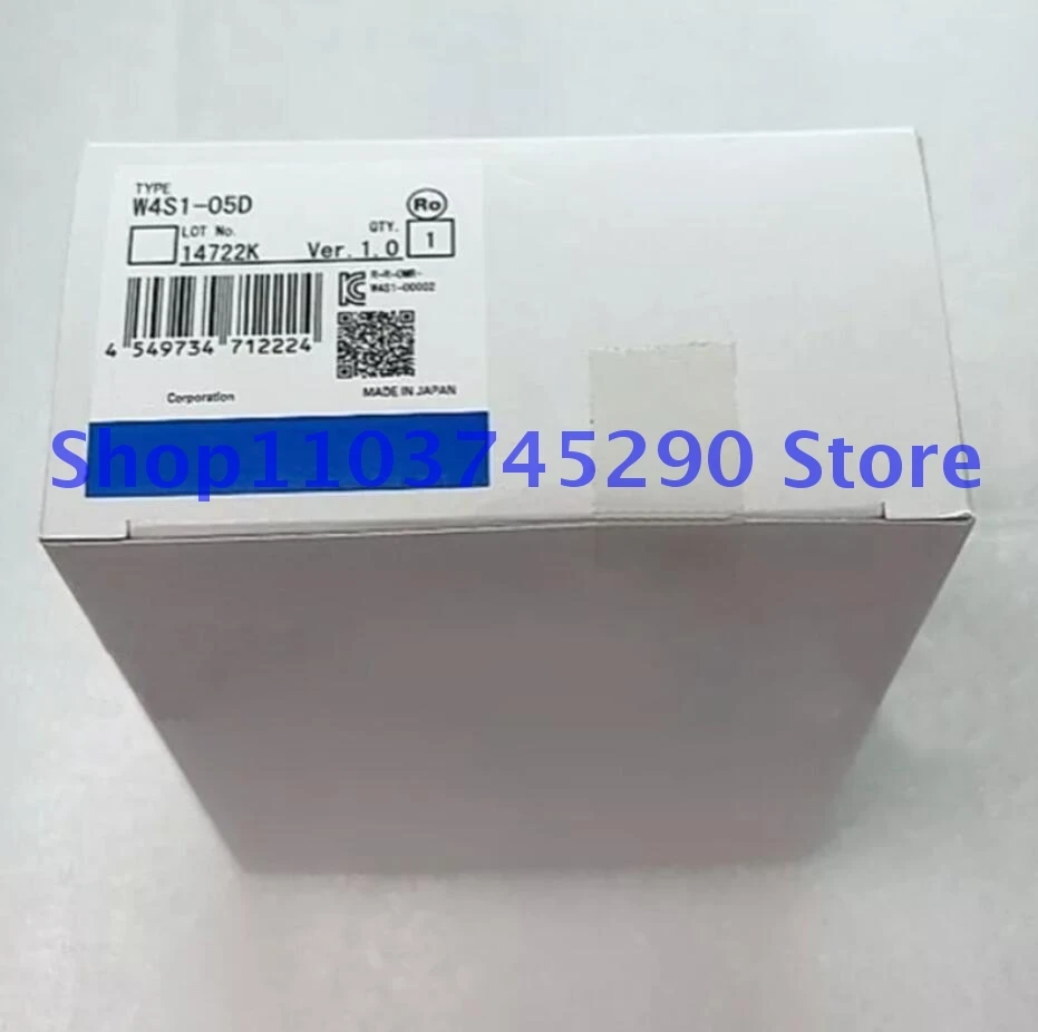 

1PCS Brand New In Box W4S105D W4S1-05D PLC Module