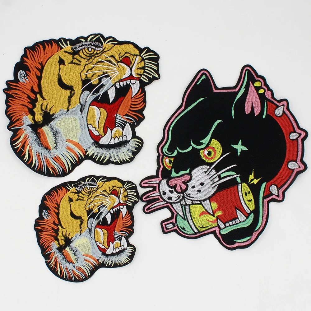 Roar Tiger Embroidery Wolf Patches Animal Head Badge Iron on Applique Clothes T-Shirt Sewing Accessories