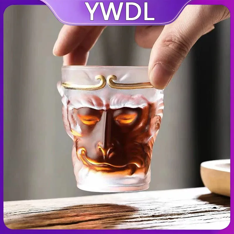 

YWDL Обезьяна Бокал для вина 3d Чашка для виски Короткое стакан для ликера Прозрачный Soju Brandy Чайная чашка Стеклянная посуда для вина Кофе