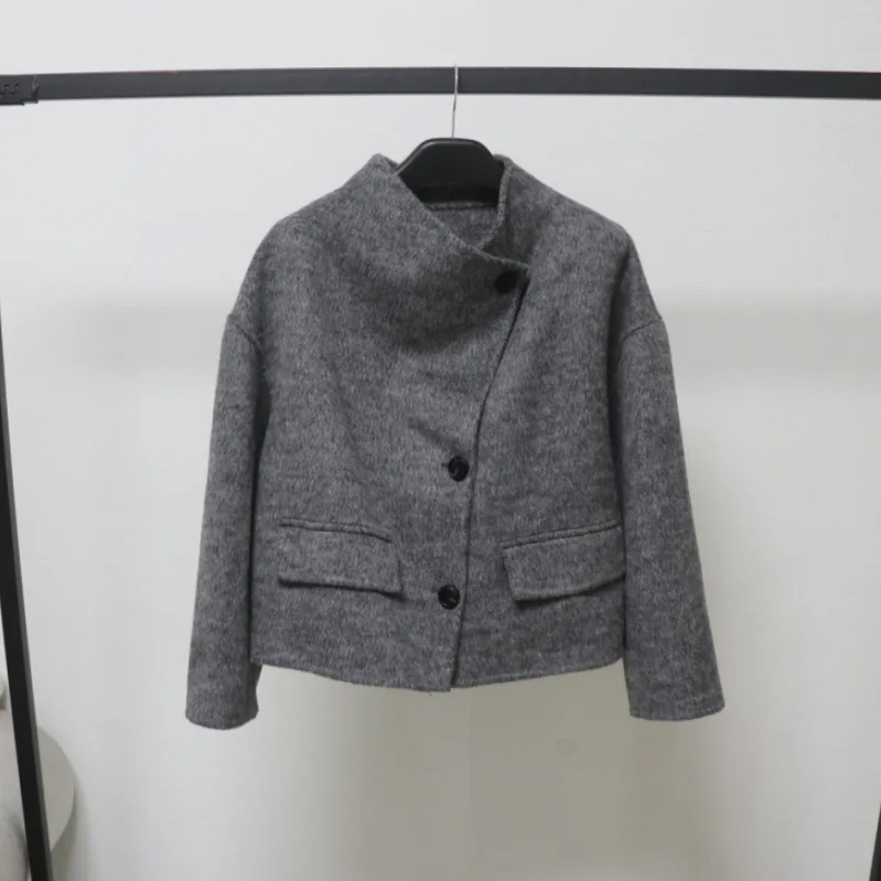 

Women's Chic Autumn Winter Stand Collar Wool Jacket Lady Streetwear Slanted Placket Loose Short Wool Outwear Top