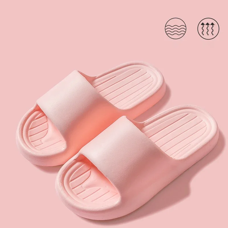 شباشب نسائية صيفية جديدة موديل 2025 بنعل ناعم للاستحمام الداخلي والخارجي شباشب للزوجين غير زلقة