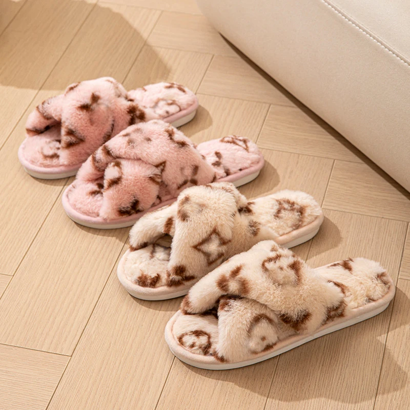

Пушистые женские тапочки, домашняя роскошная дизайнерская женская обувь на плоской подошве, модные шлепанцы из нечеткого меха, осенне-зимняя плюшевая элегантная обувь