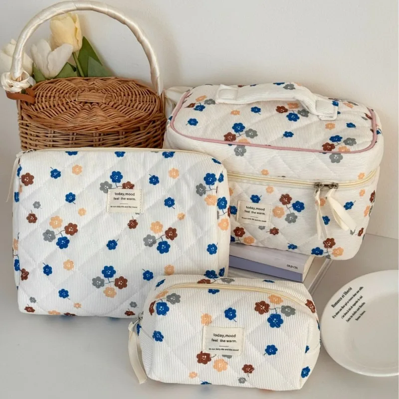 

3PCS Makeup Bags Clutch Octagonal Bag Full of Floral Print for Travel Multifunctional Storage Bag Velvet Refreshing and Sweet