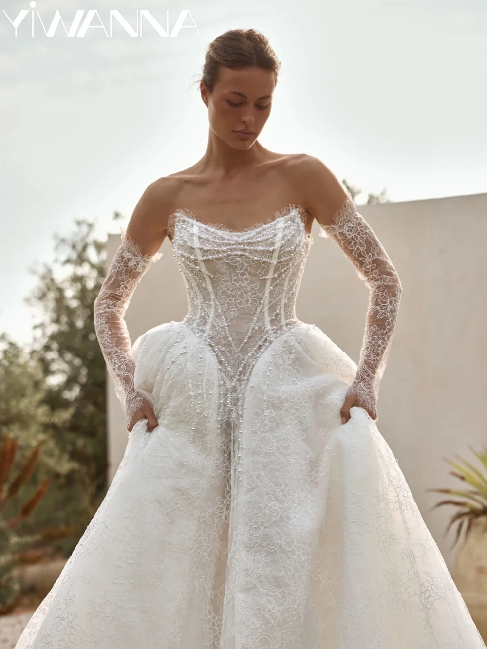 Sparkling Pearls Lace Wedding Dress Puffy Exquisite A-line Long Bridal Gown New Customized Dreamy Strapless Dresses For Bride