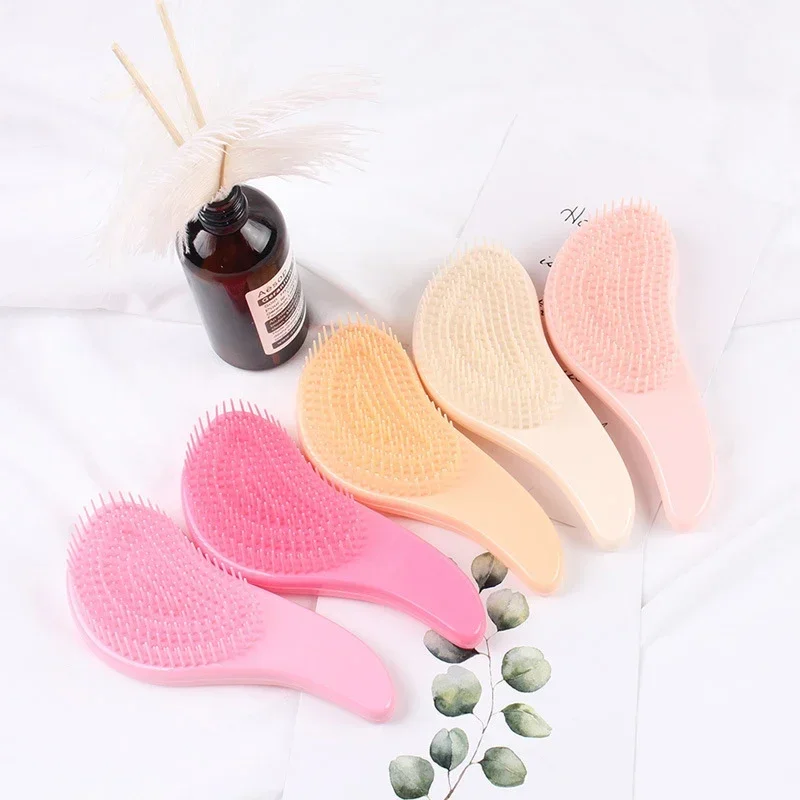 Stylish Curved Handle Comb Shower Massage Comb Detangling Hair Brush Bright Colors Anti-static Hair Styling Tools Beauty Health