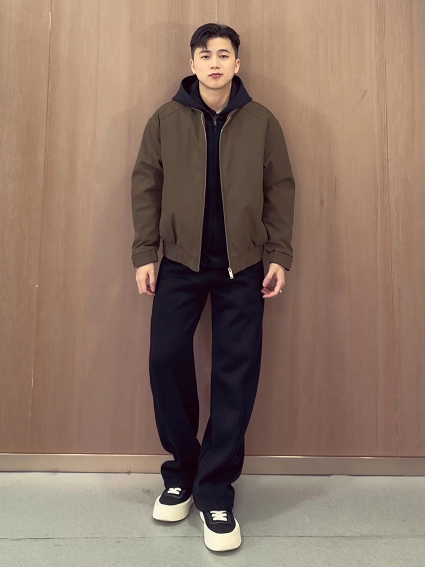 

Зимняя утепленная мужская куртка в американском ретро-стиле с капюшоном, повседневная свободная верхняя одежда для молодежи, городской стиль, на молнии