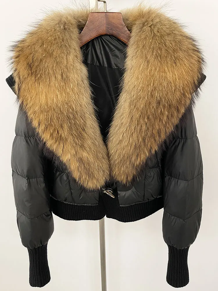 2025 Nuovo abbigliamento invernale Piumino d'anatra bianco Moda donna Calda piumino corto LadyNatural Giacca in pelliccia di volpe femminile